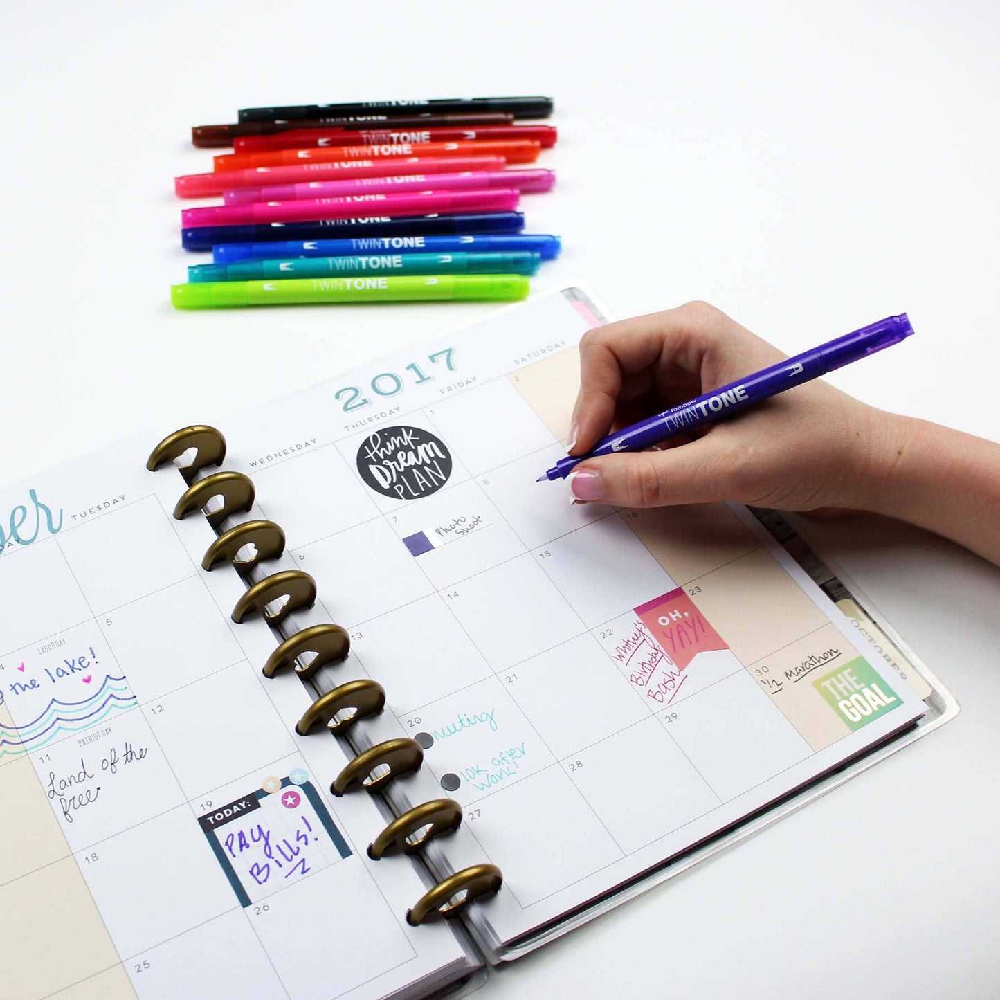 Tombow - TwinTone Marker Set: Bright - 12-Pack